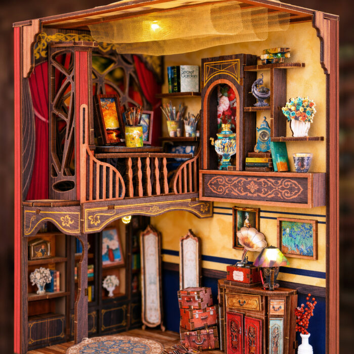 Art Workshop Book Nook - Image 2