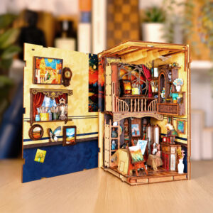 Art Workshop Book Nook - Image 11