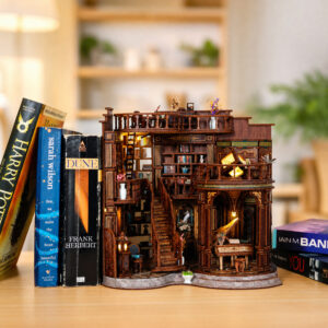 Grand Balcony Book Nook - Image 10