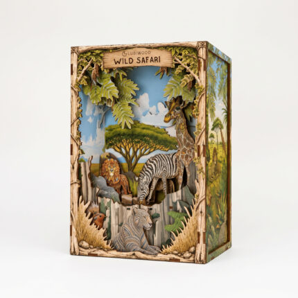 Safari Sauvage Book Nook