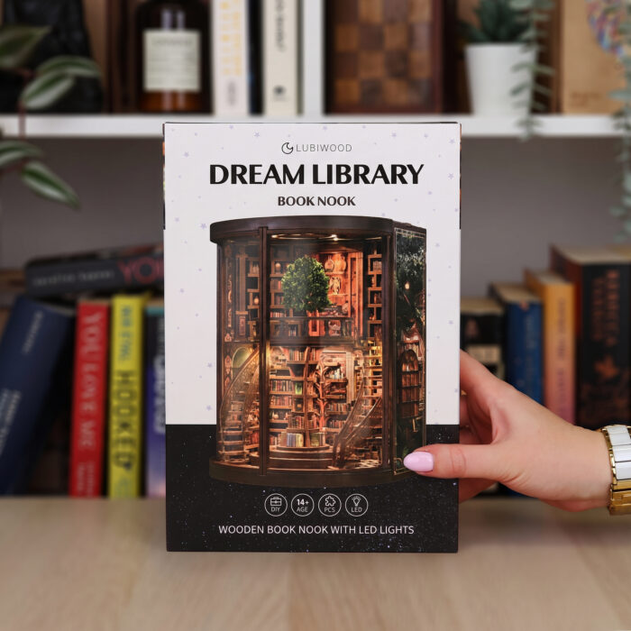 Dream Library Book Nook - Image 8